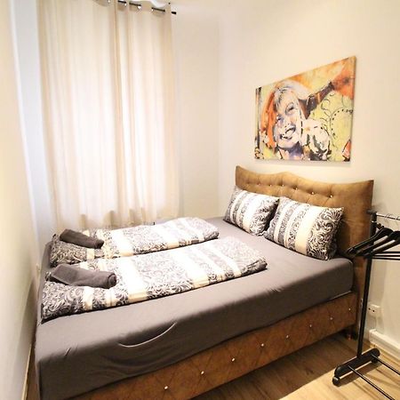 Private Double Bedroom Rf2 Bécs Kültér fotó