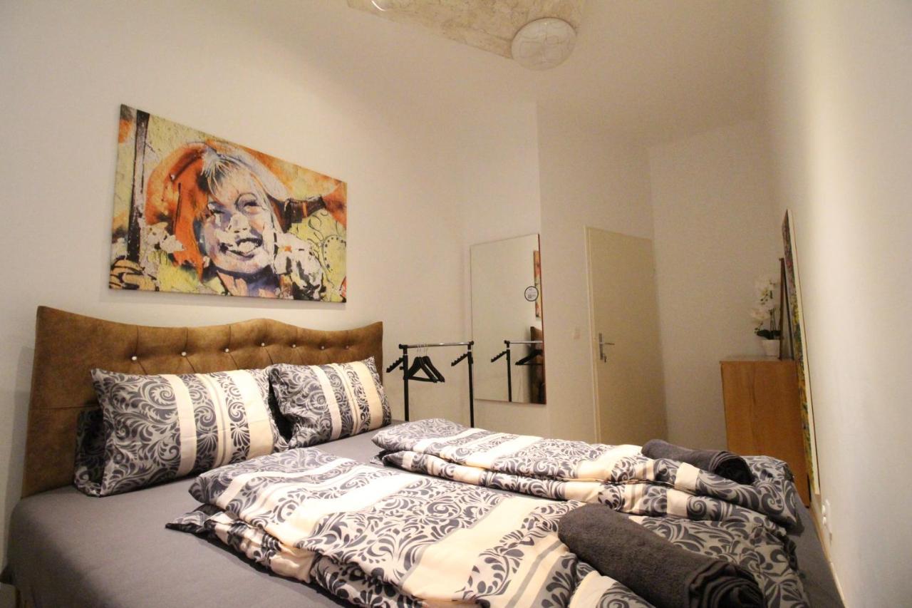 Private Double Bedroom Rf2 Bécs Kültér fotó